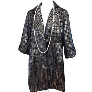3 Sisters jacket with 3/4 length sleeves size xl black and silver